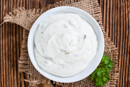 5 Nutritional Benefits of Sour Cream