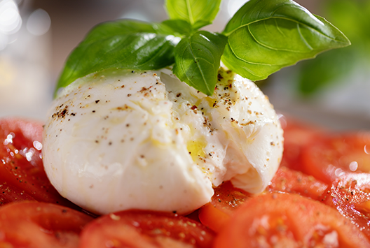 Your Guide to Serving and Eating Mozzarella the Right Way