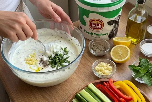 Yogurt Dips with Veggies