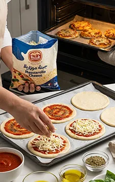 Recipe Mini Cheese Pizzas